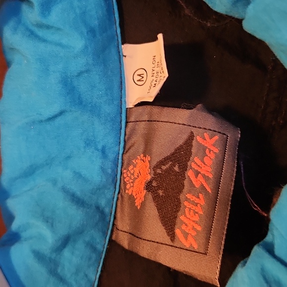 Retro vintage wind breaker with front zipper pocket - Picture 2 of 3